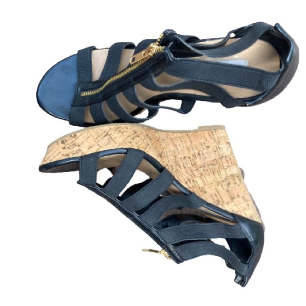 Steve Madden Black Cork Zip Up Wedges Size 7.5